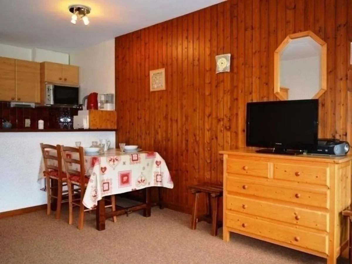 Studio Confortable Avec Parking Au Grand Bornand - Fr-1-241-132 Le Grand-Bornand